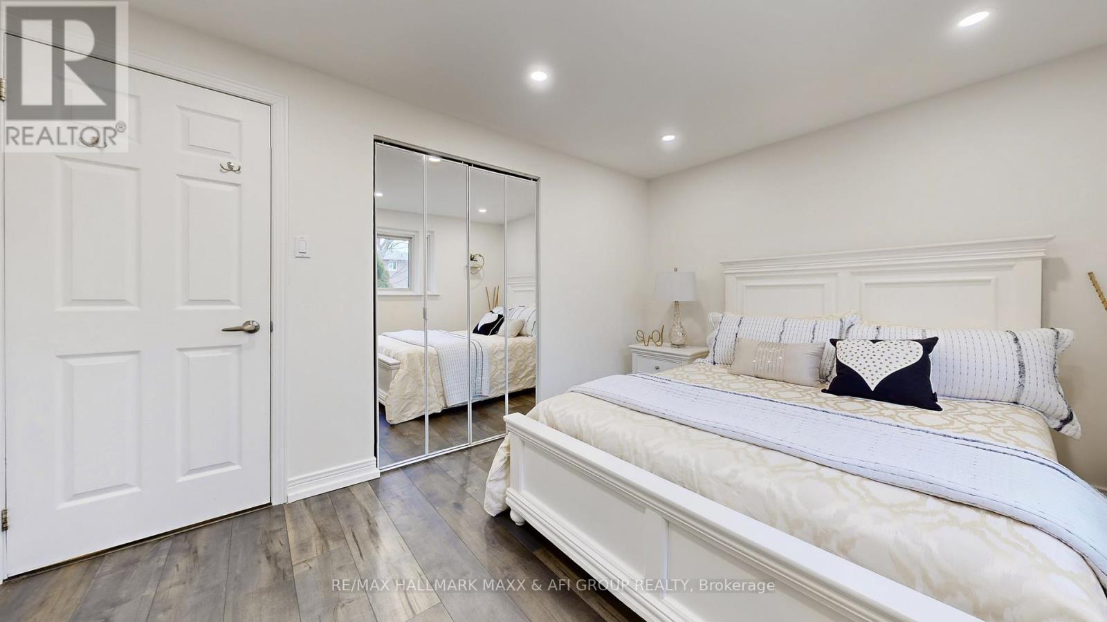 42 Devins Drive, Aurora, Ontario  L4G 2Z1 - Photo 33 - N12918258