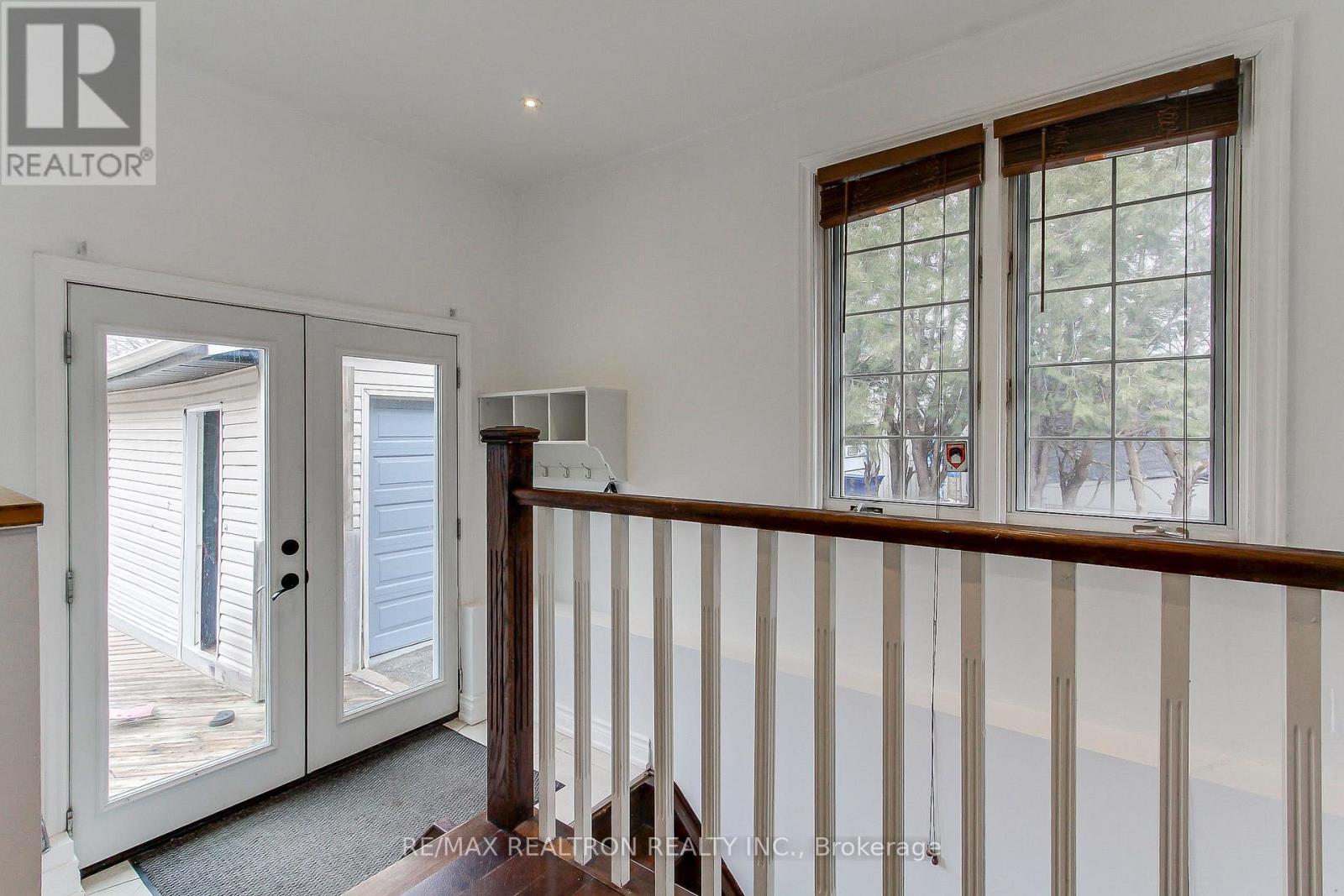 36 Farr Avenue, East Gwillimbury, Ontario  L0G 1V0 - Photo 13 - N12918280