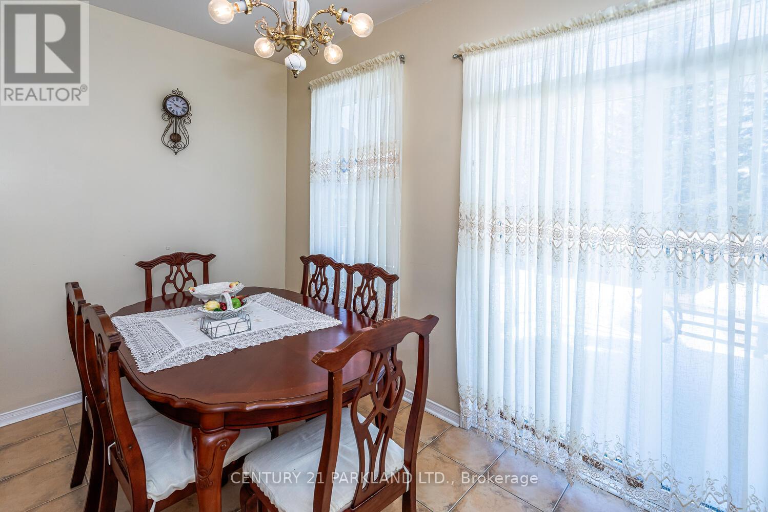 85 Canoe Avenue, Richmond Hill, Ontario  L4E 3Y2 - Photo 10 - N12918340