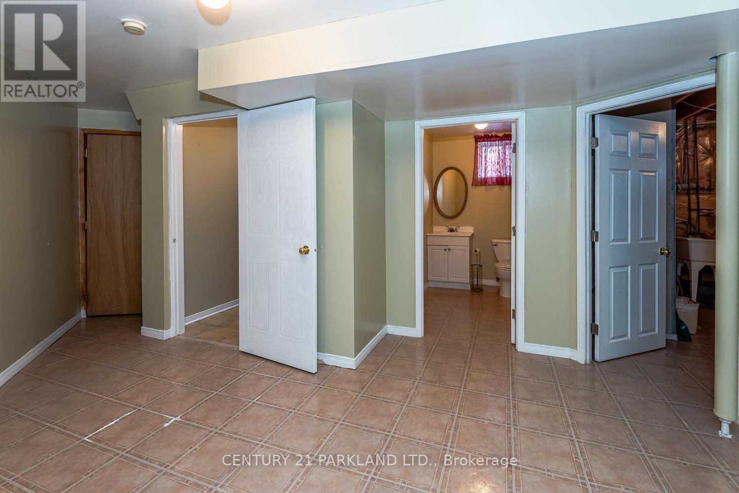 85 Canoe Avenue, Richmond Hill, Ontario  L4E 3Y2 - Photo 20 - N12918340