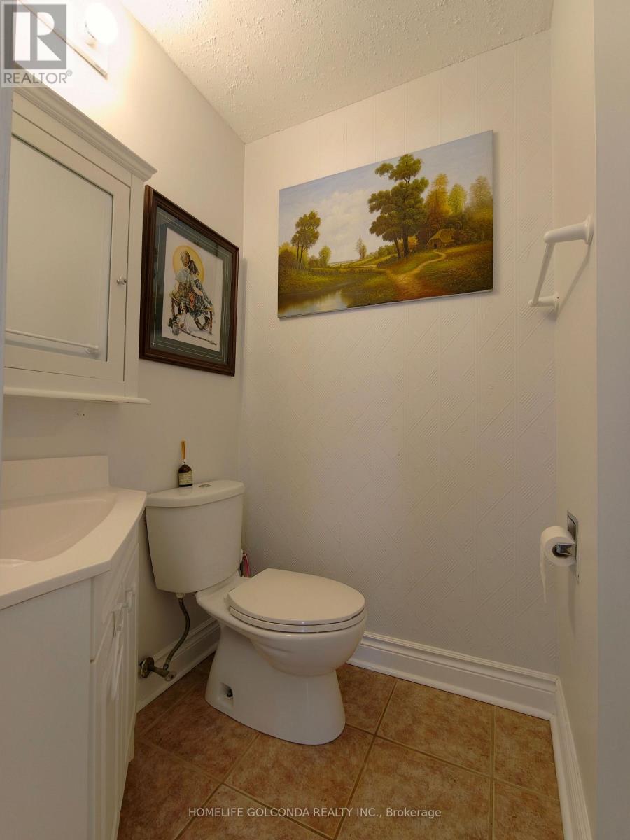 6 Summerfeldt Crescent, Markham, Ontario L3R 2B2 - Photo 18 - N12918348