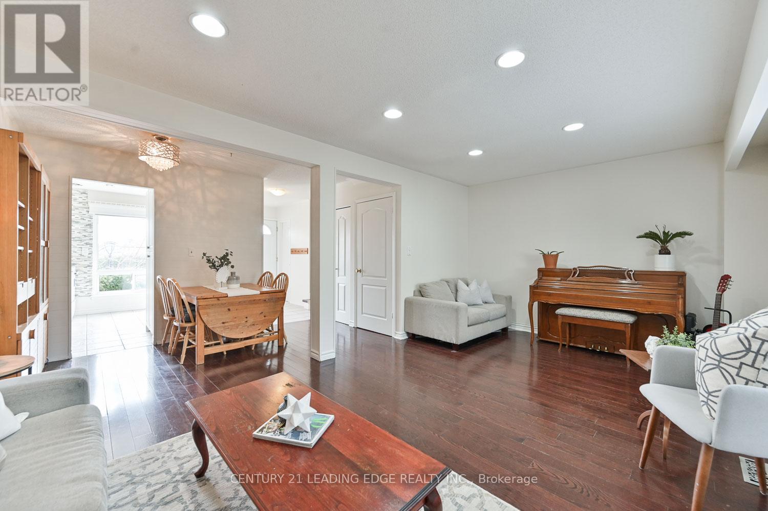 15 - 1 Wootten Way S, Markham, Ontario  L3P 3H7 - Photo 14 - N12918362