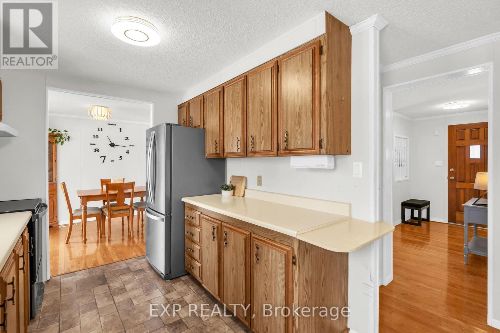 5 Inlet Court, Georgina, Ontario  L0E 1R0 - Photo 22 - N12918458