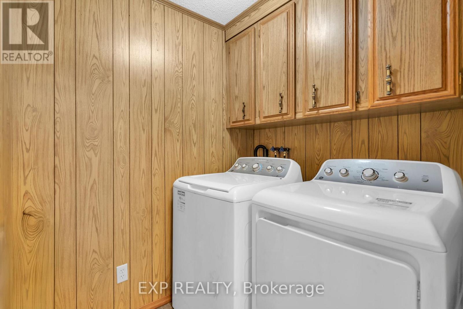 5 Inlet Court, Georgina, Ontario  L0E 1R0 - Photo 35 - N12918458