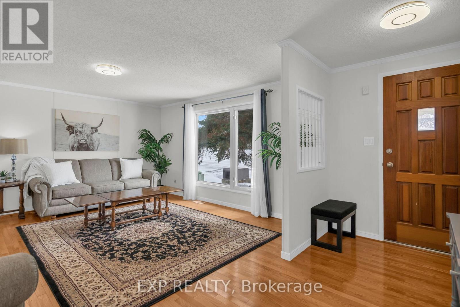 5 Inlet Court, Georgina, Ontario  L0E 1R0 - Photo 8 - N12918458