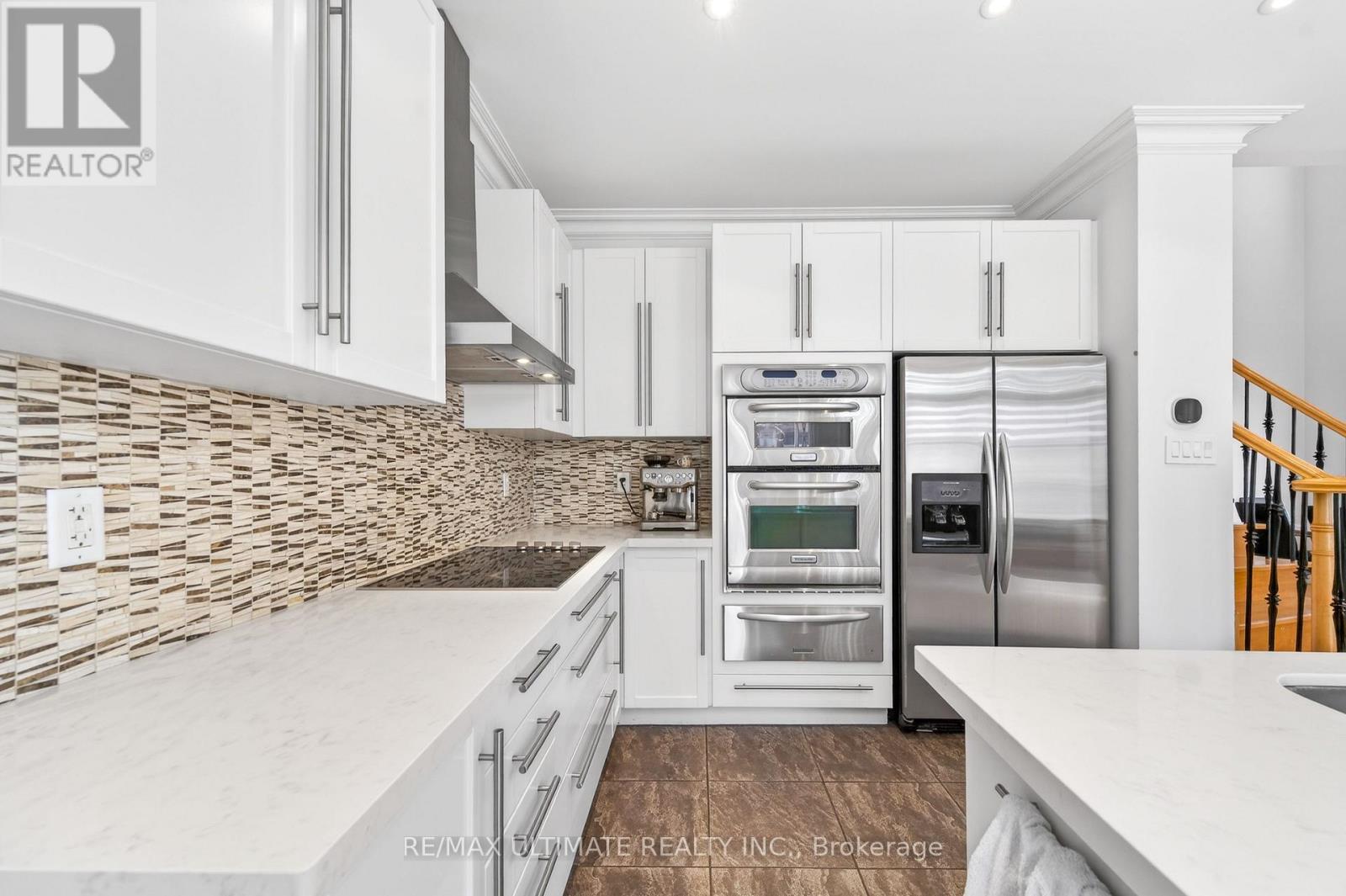 43 Pitney Avenue, Richmond Hill, Ontario  L4E 4Y5 - Photo 11 - N12918468