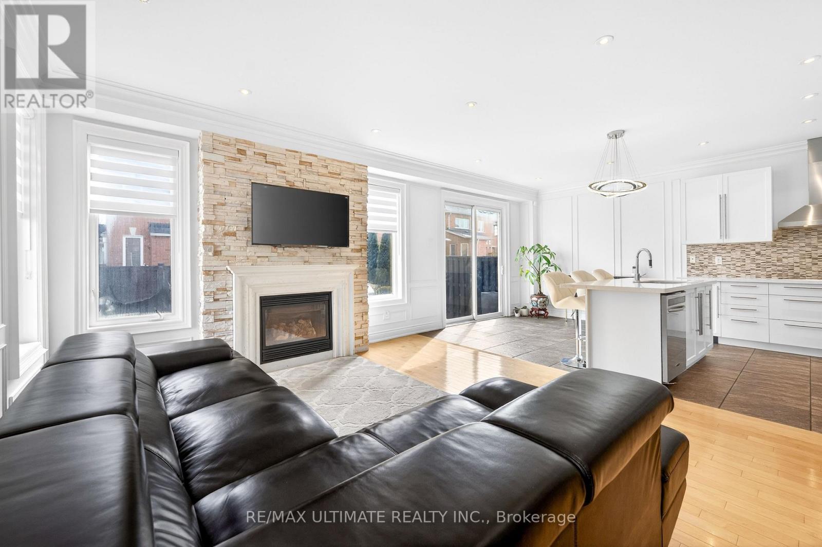 43 Pitney Avenue, Richmond Hill, Ontario  L4E 4Y5 - Photo 17 - N12918468