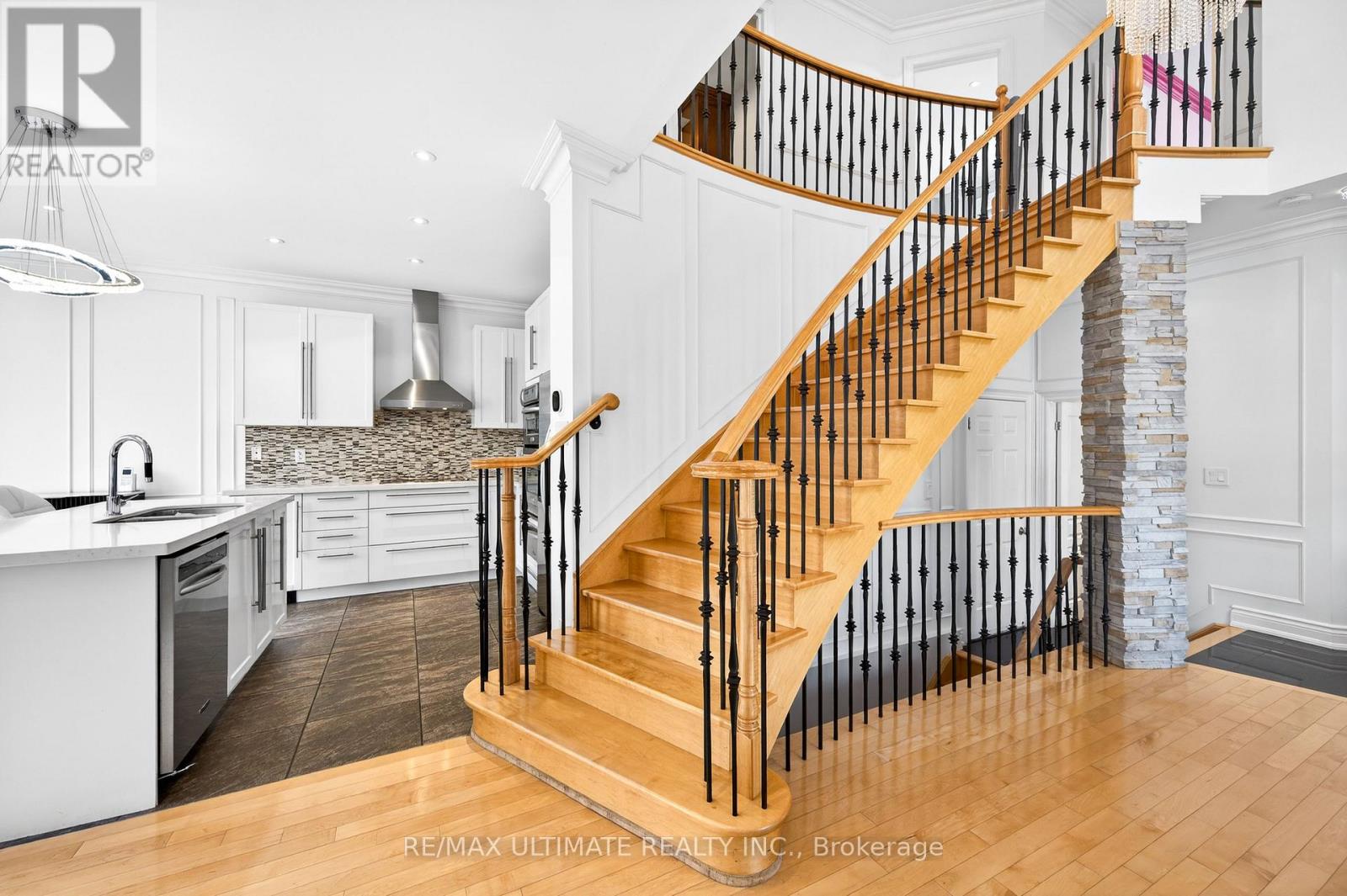 43 Pitney Avenue, Richmond Hill, Ontario  L4E 4Y5 - Photo 20 - N12918468