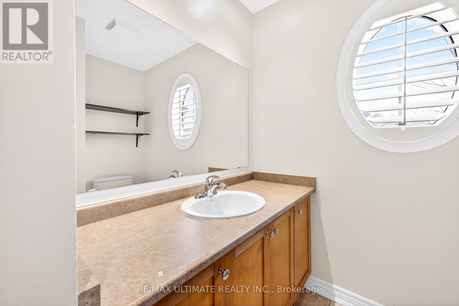 43 Pitney Avenue, Richmond Hill, Ontario  L4E 4Y5 - Photo 34 - N12918468