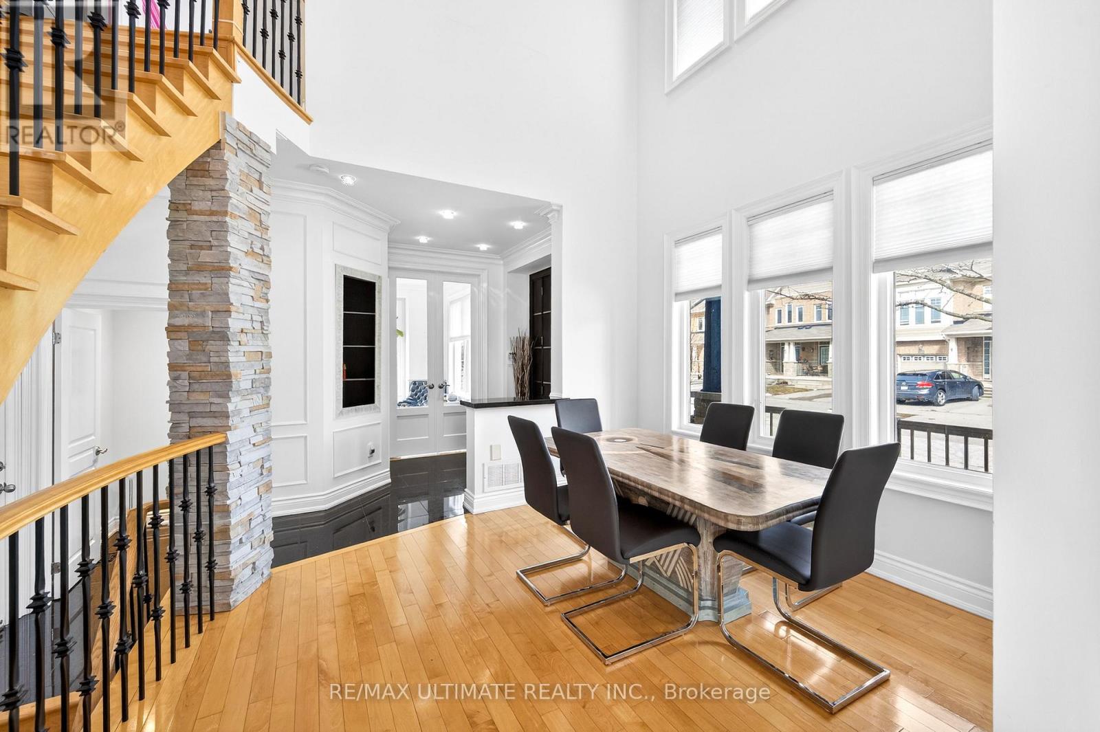 43 Pitney Avenue, Richmond Hill, Ontario  L4E 4Y5 - Photo 5 - N12918468