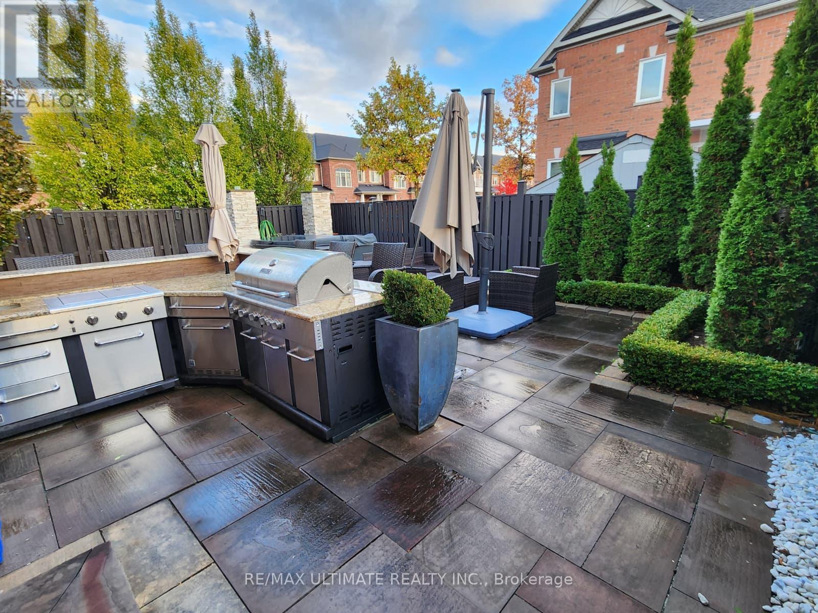 43 Pitney Avenue, Richmond Hill, Ontario  L4E 4Y5 - Photo 50 - N12918468