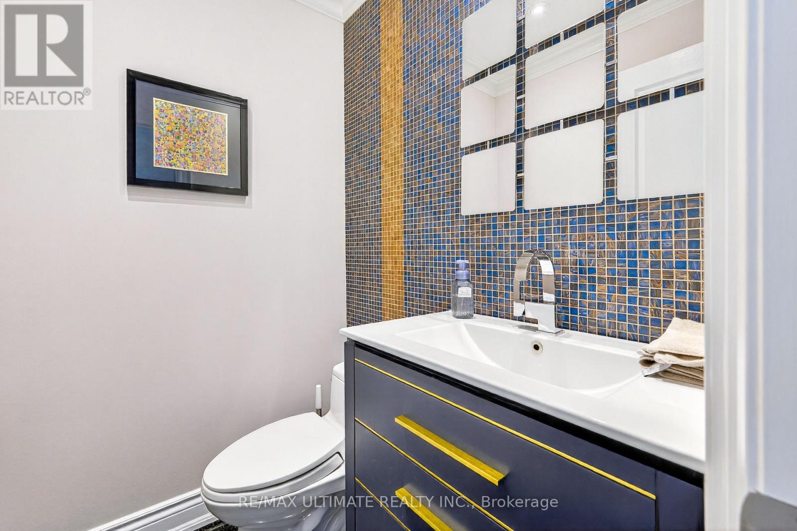 43 Pitney Avenue, Richmond Hill, Ontario  L4E 4Y5 - Photo 8 - N12918468