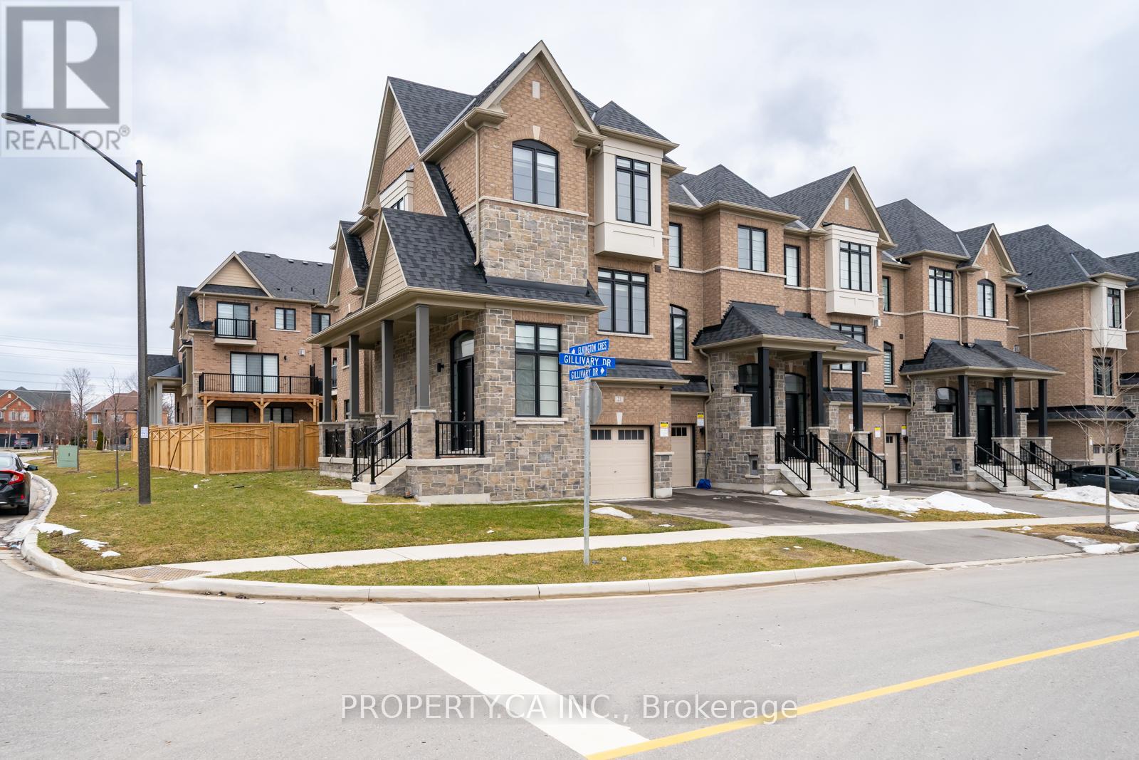 21 GILLIVARY DRIVE, Whitby, Ontario