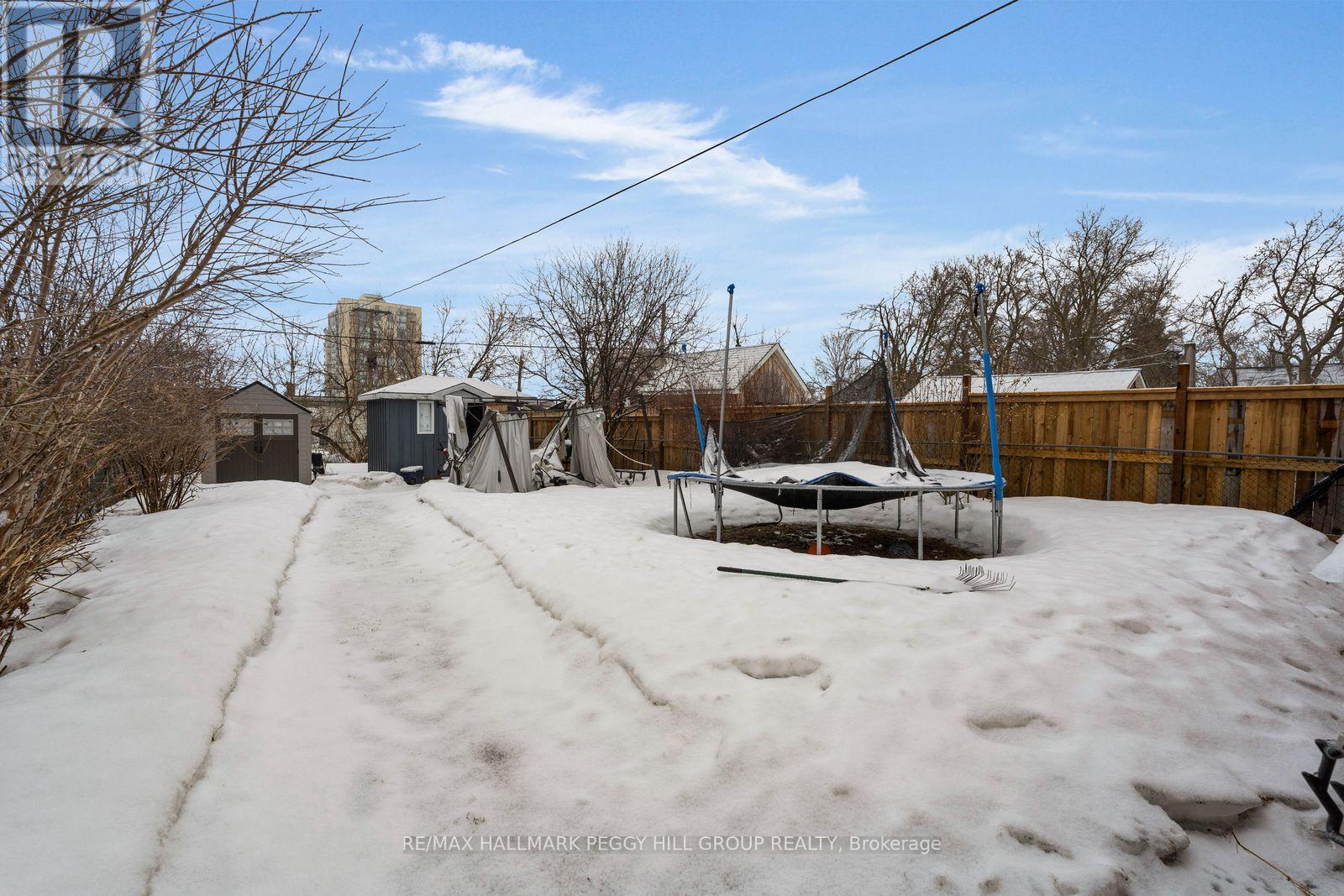 Upper - 53 Sanford Street, Barrie (Sanford), Ontario  L4N 3C3 - Photo 12 - S12918320