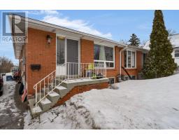 UPPER - 53 SANFORD STREET, Barrie, Ontario