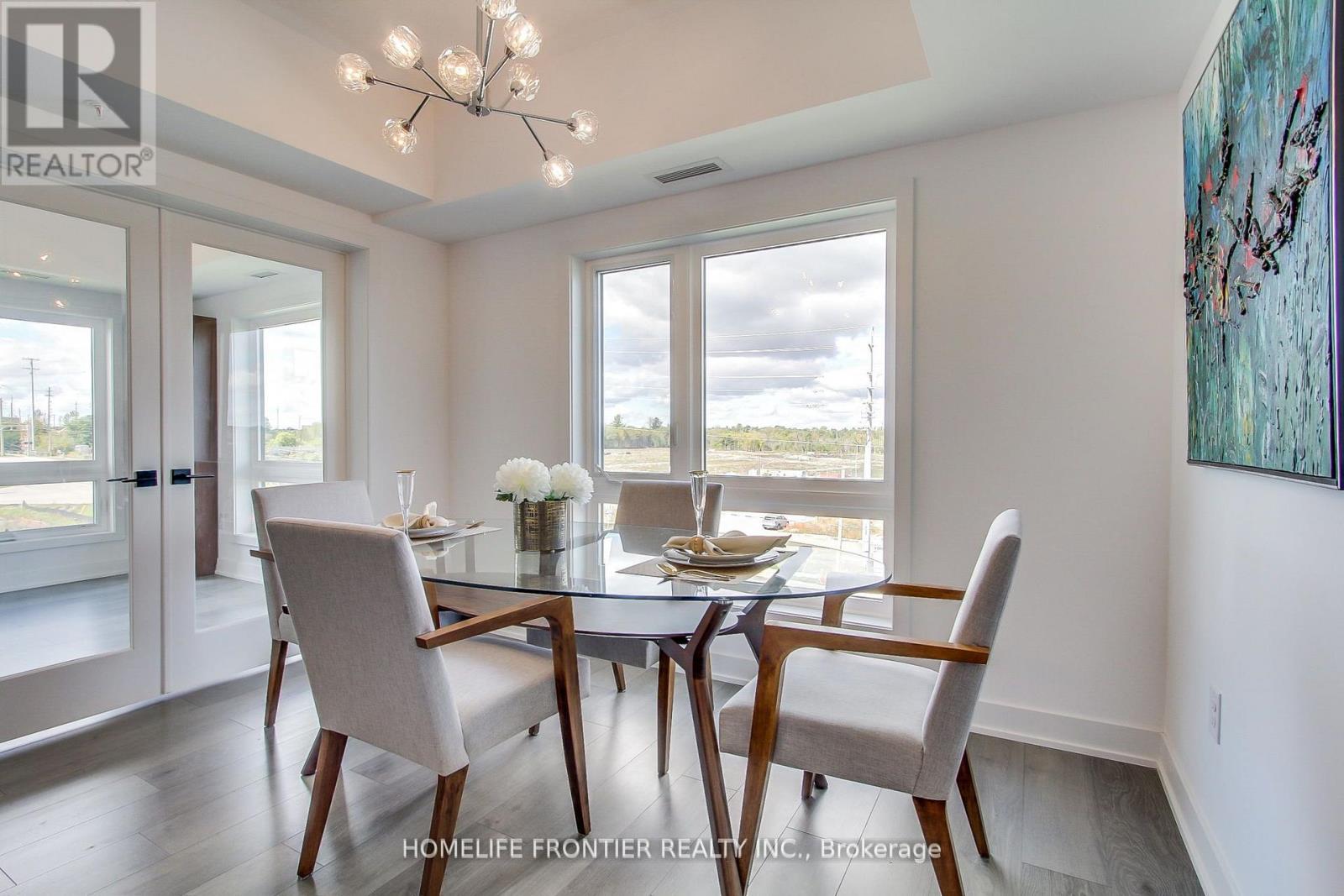 318 - 4 Spice Way, Barrie, Ontario  L9J 0M2 - Photo 12 - S12918322