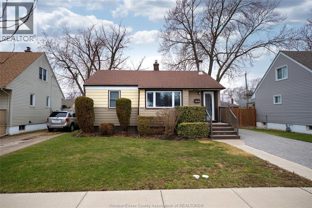 MLS# 26005990: 1639 Olive Rd, Windsor, Canada