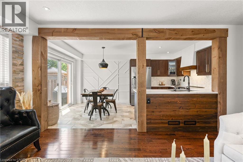 32 Bloomington Drive, Cambridge, Ontario  N1P 1J4 - Photo 14 - 40814392