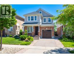 32 BLOOMINGTON Drive, cambridge, Ontario