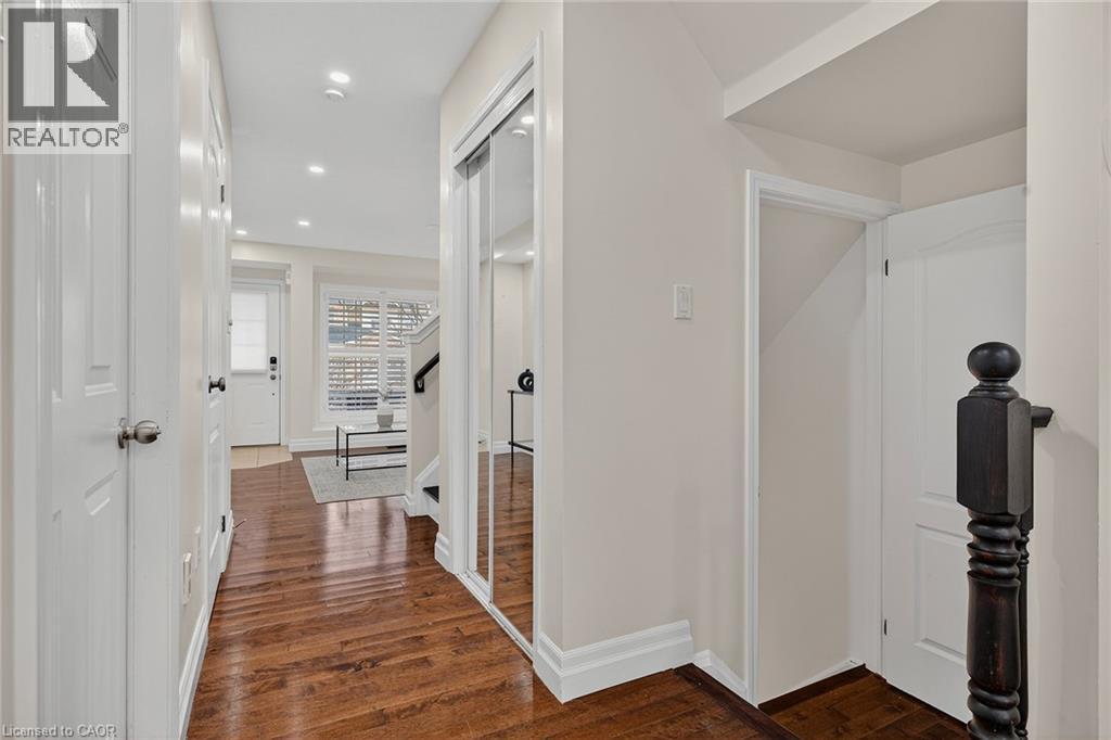 4067 Donnic Drive, Burlington, Ontario  L7M 0A5 - Photo 16 - 40814203