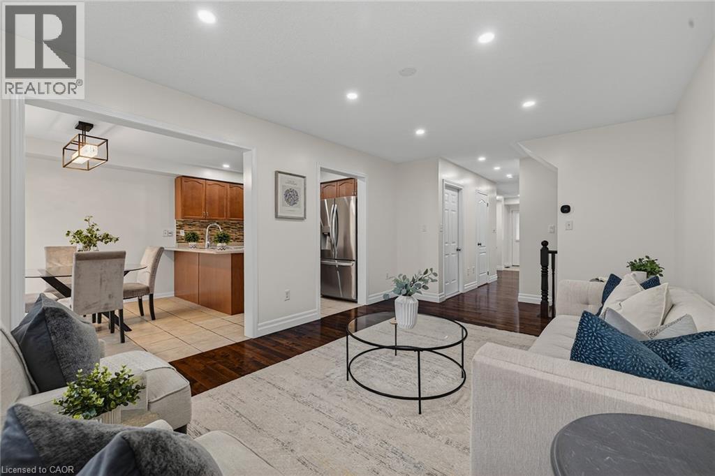 4067 Donnic Drive, Burlington, Ontario  L7M 0A5 - Photo 7 - 40814203