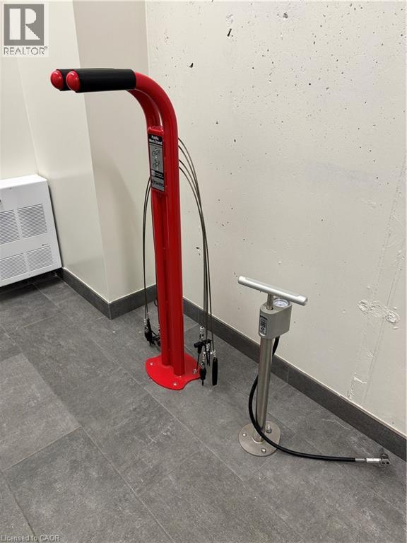 312 Erb Street Unit# 516, Waterloo, Ontario  N2L 0K9 - Photo 30 - 40814531