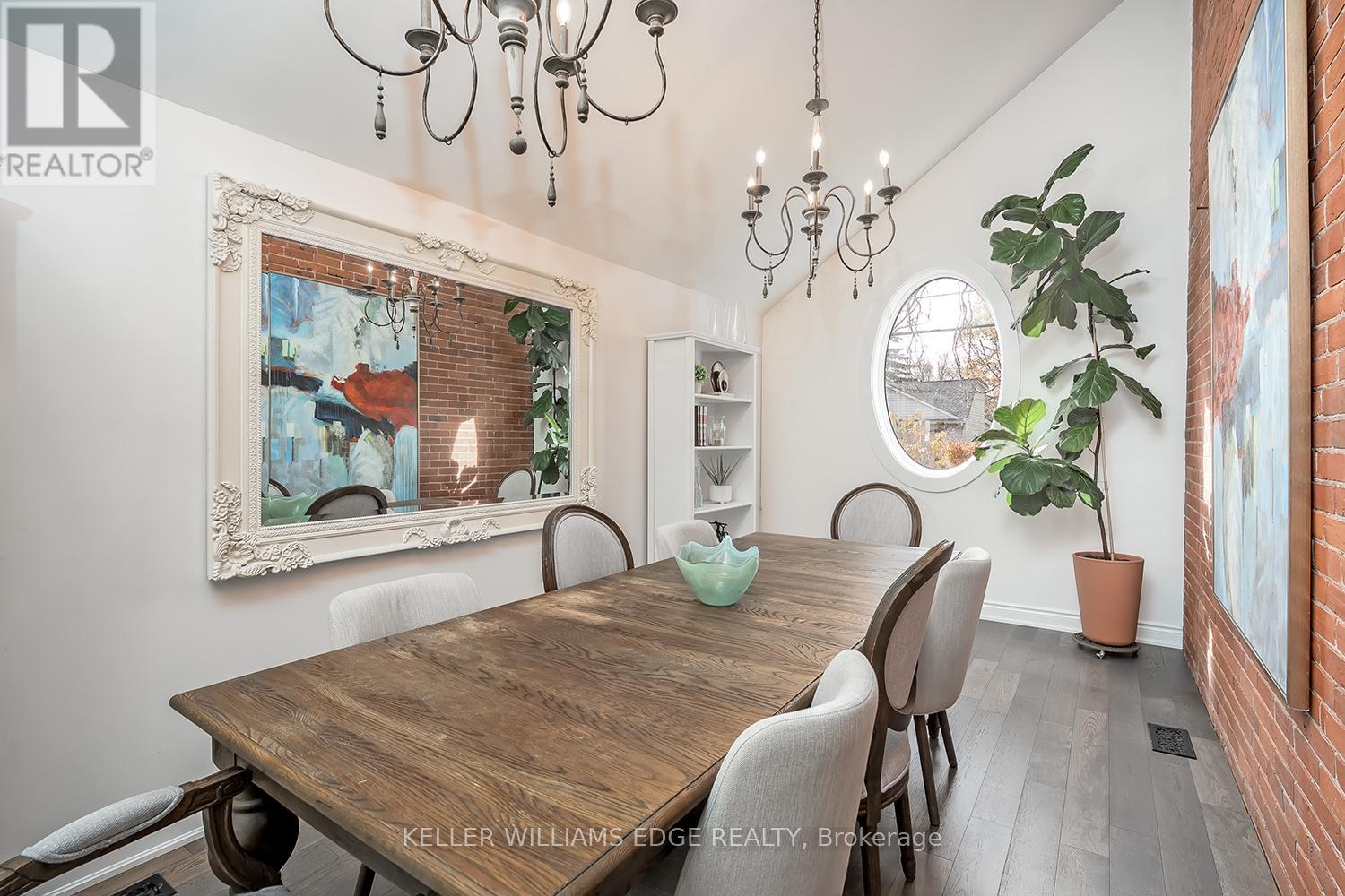 403 Smith Avenue, Burlington, Ontario  L7R 2T9 - Photo 13 - W12918162