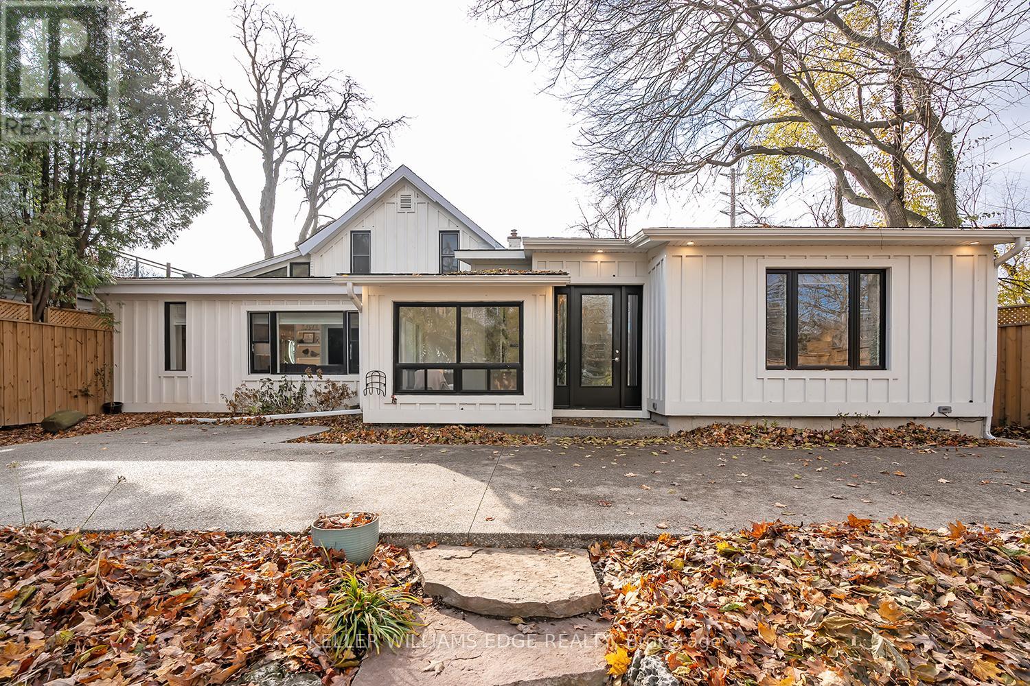 403 Smith Avenue, Burlington, Ontario  L7R 2T9 - Photo 44 - W12918162