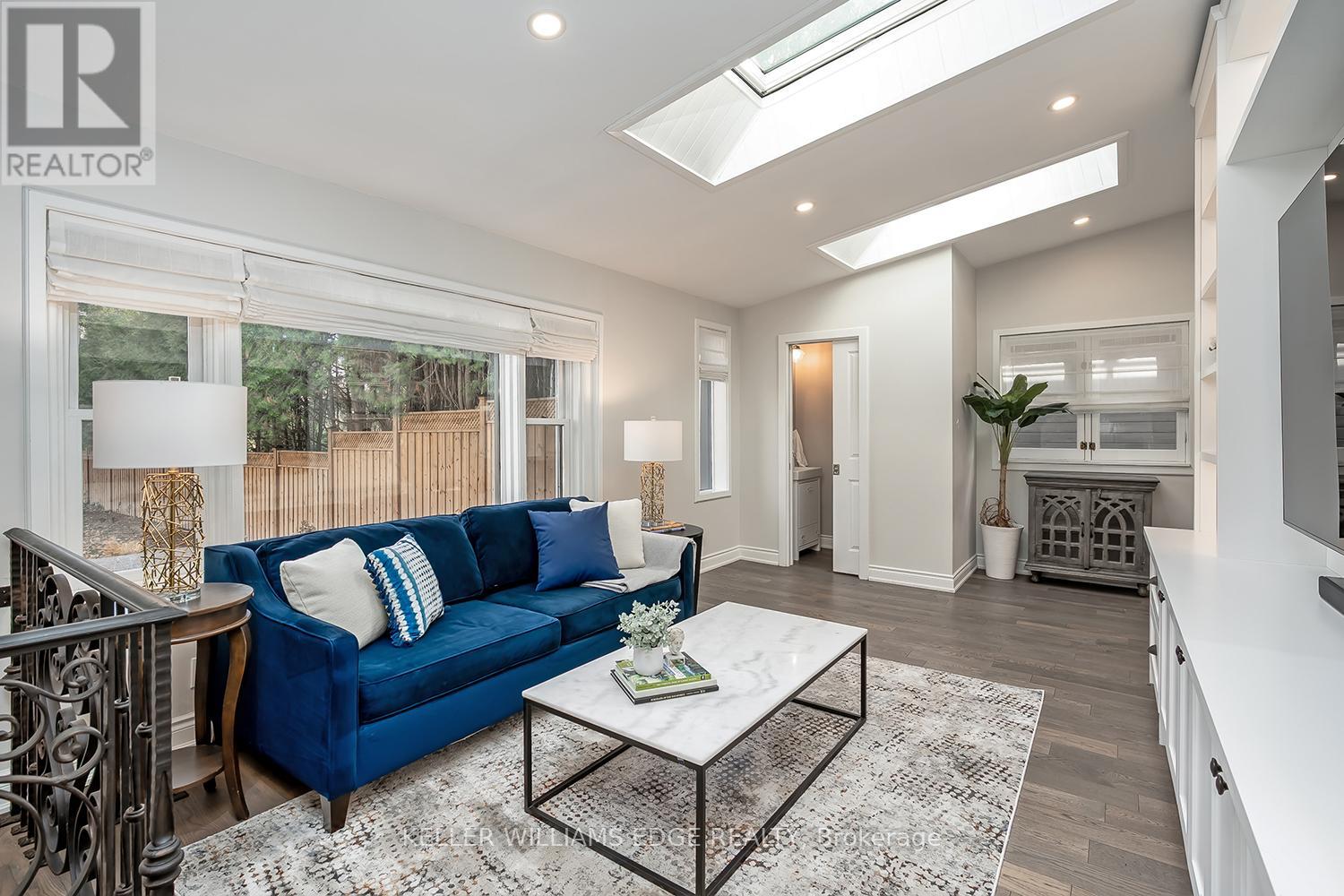 403 Smith Avenue, Burlington, Ontario  L7R 2T9 - Photo 8 - W12918162