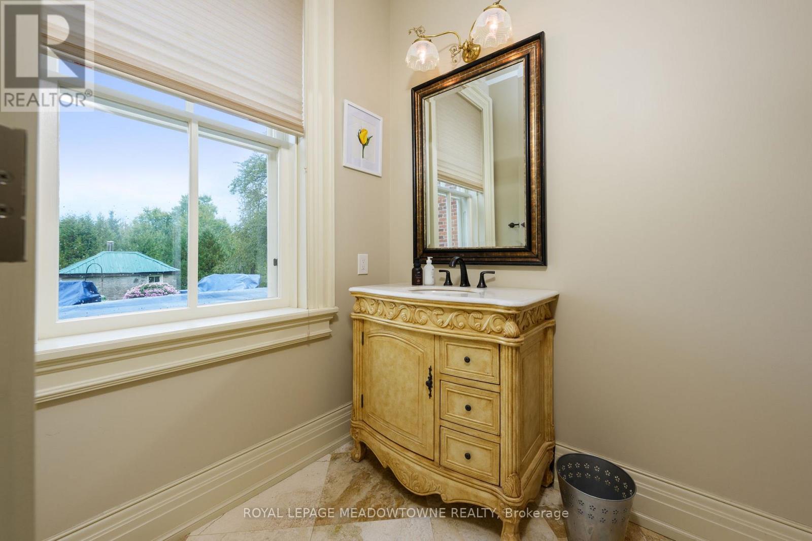 16089 Shaws Creek Road, Caledon, Ontario  L7C 1V9 - Photo 14 - W12918200