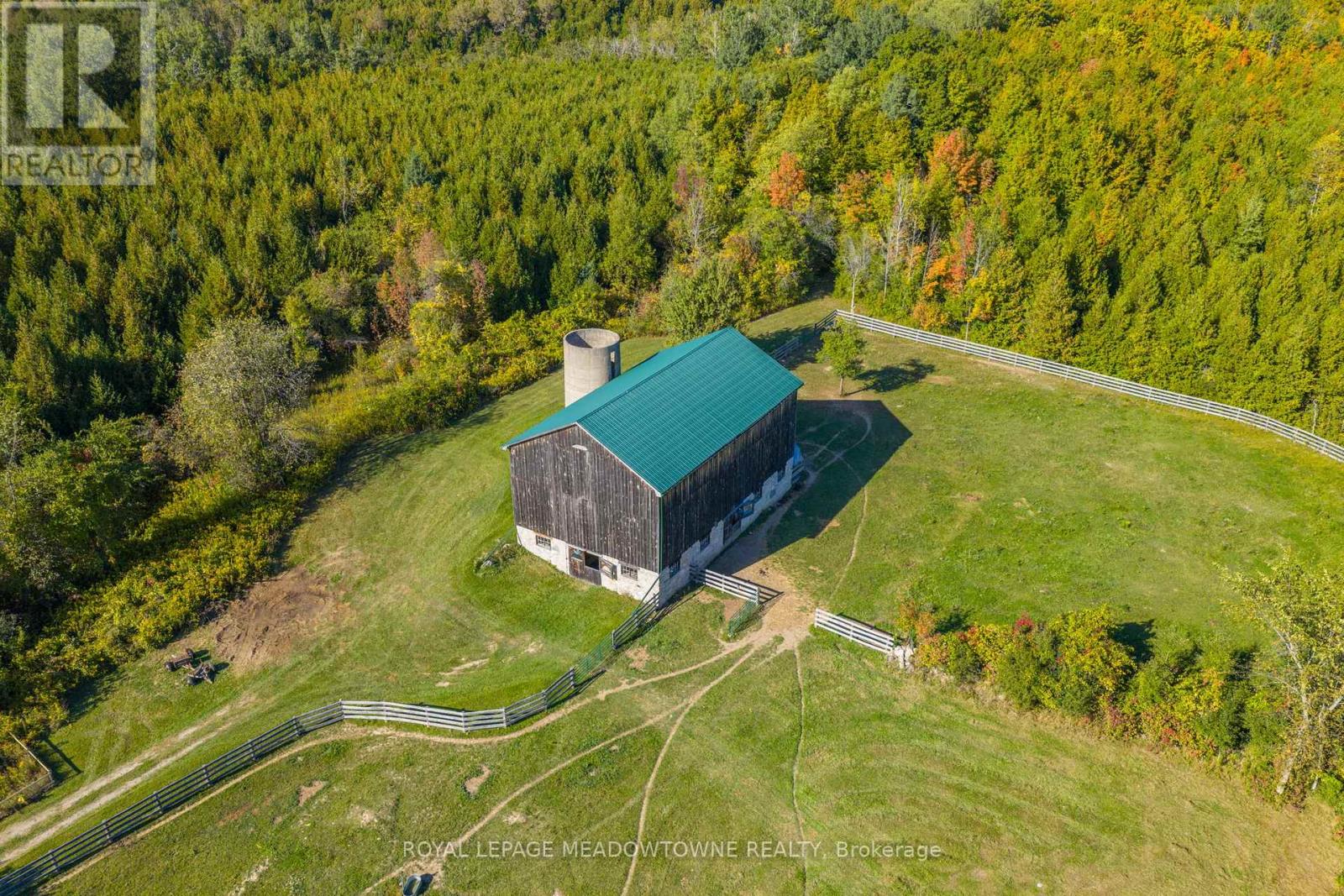 16089 Shaws Creek Road, Caledon, Ontario  L7C 1V9 - Photo 2 - W12918200
