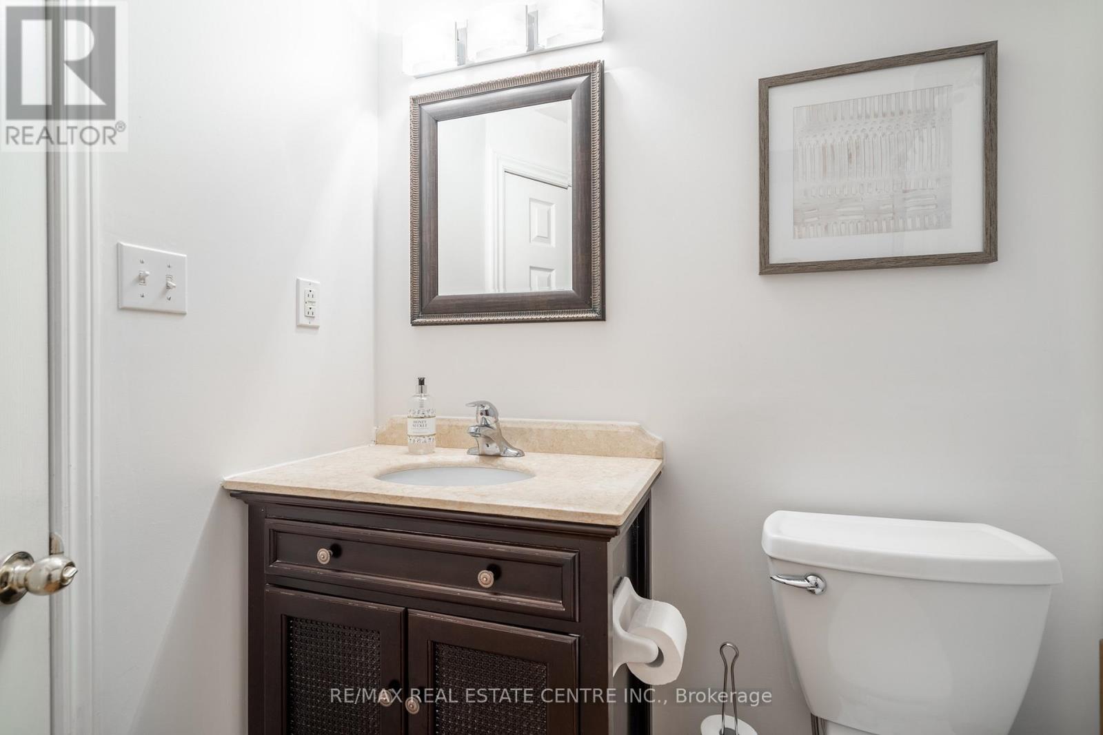 2194 Austin Court, Burlington, Ontario  L7L 6V6 - Photo 41 - W12918276