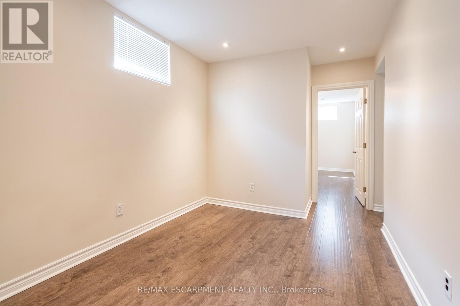 2 - 2400 Whaley Drive, Mississauga (Cooksville), Ontario  L5B 2B5 - Photo 13 - W12918292