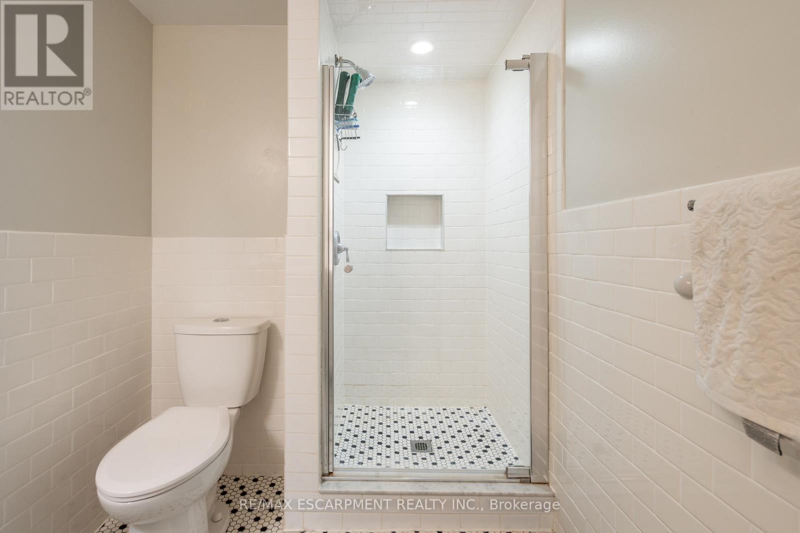 2 - 2400 Whaley Drive, Mississauga (Cooksville), Ontario  L5B 2B5 - Photo 20 - W12918292