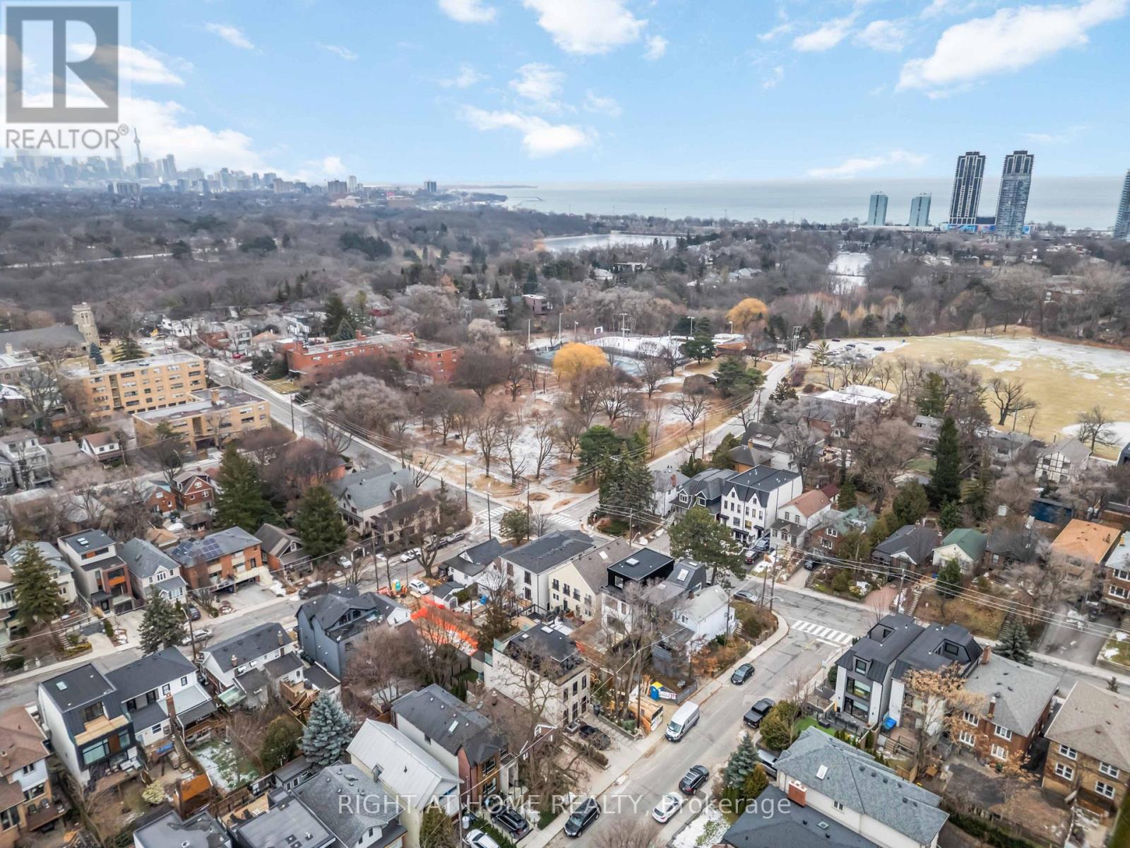 34a Morningside Avenue, Toronto, Ontario  M6S 1C4 - Photo 30 - W12918390