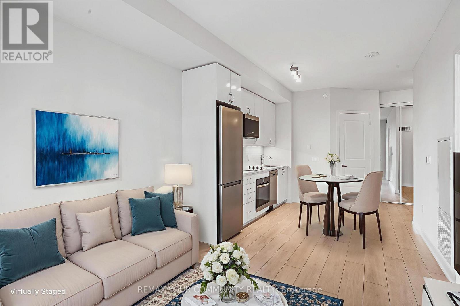 1206 - 38 Annie Craig Drive, Toronto (Mimico), Ontario  M8V 0G9 - Photo 3 - W12918398