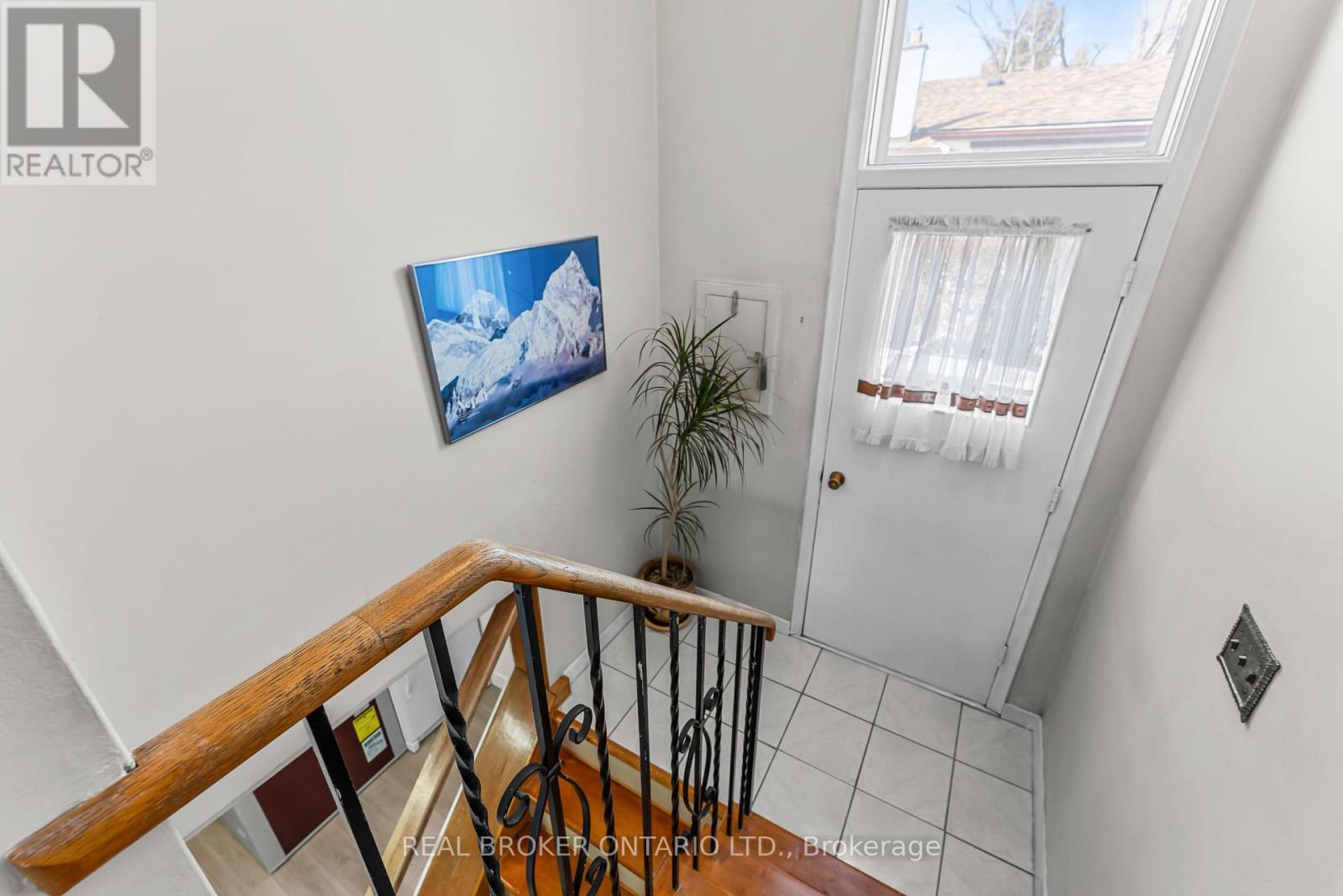 23 Beaumaris Crescent, Toronto, Ontario M9R 1N7 - Photo 20 - W12918410