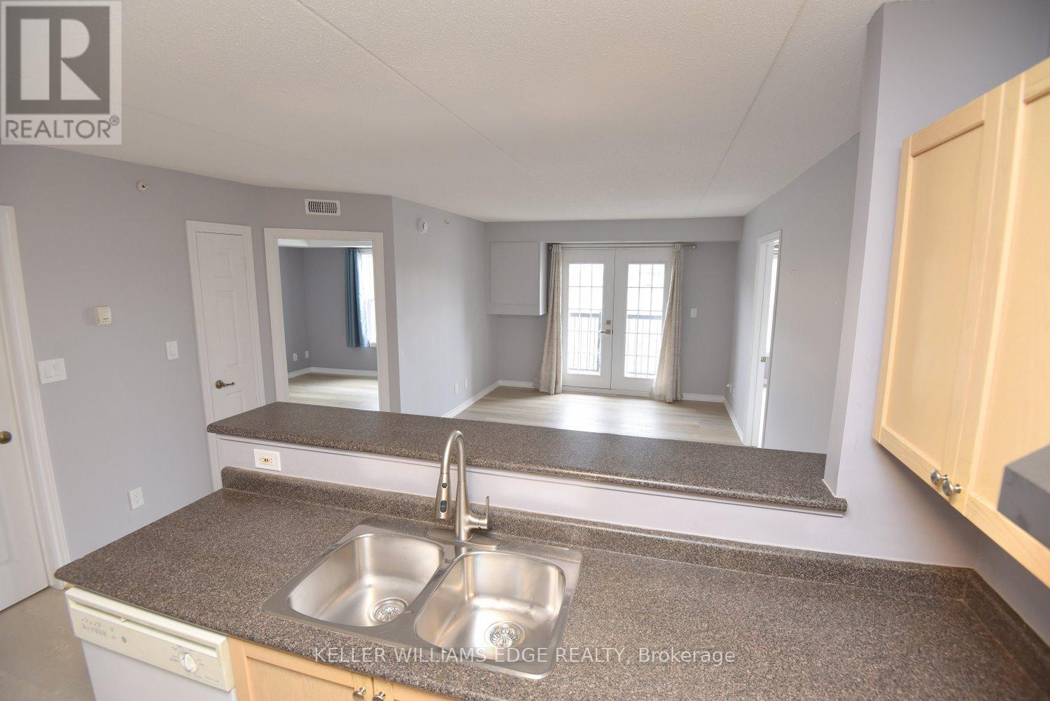 203 - 2045 Appleby Line, Burlington, Ontario  L7L 7G9 - Photo 19 - W12918422