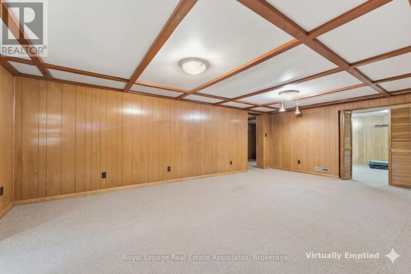 652 Eversley Drive, Mississauga, Ontario  L5A 2C9 - Photo 22 - W12918434