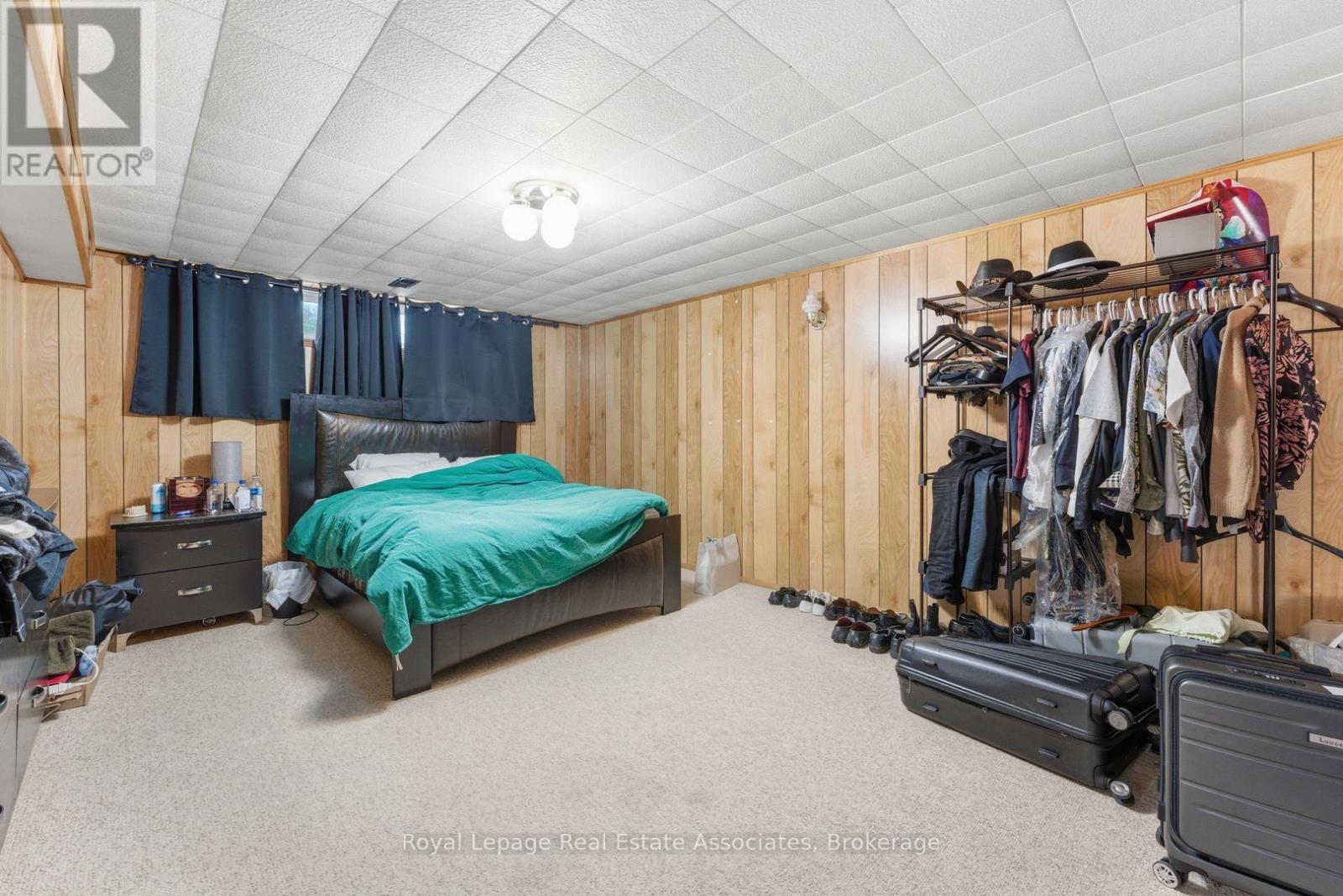 652 Eversley Drive, Mississauga, Ontario  L5A 2C9 - Photo 25 - W12918434