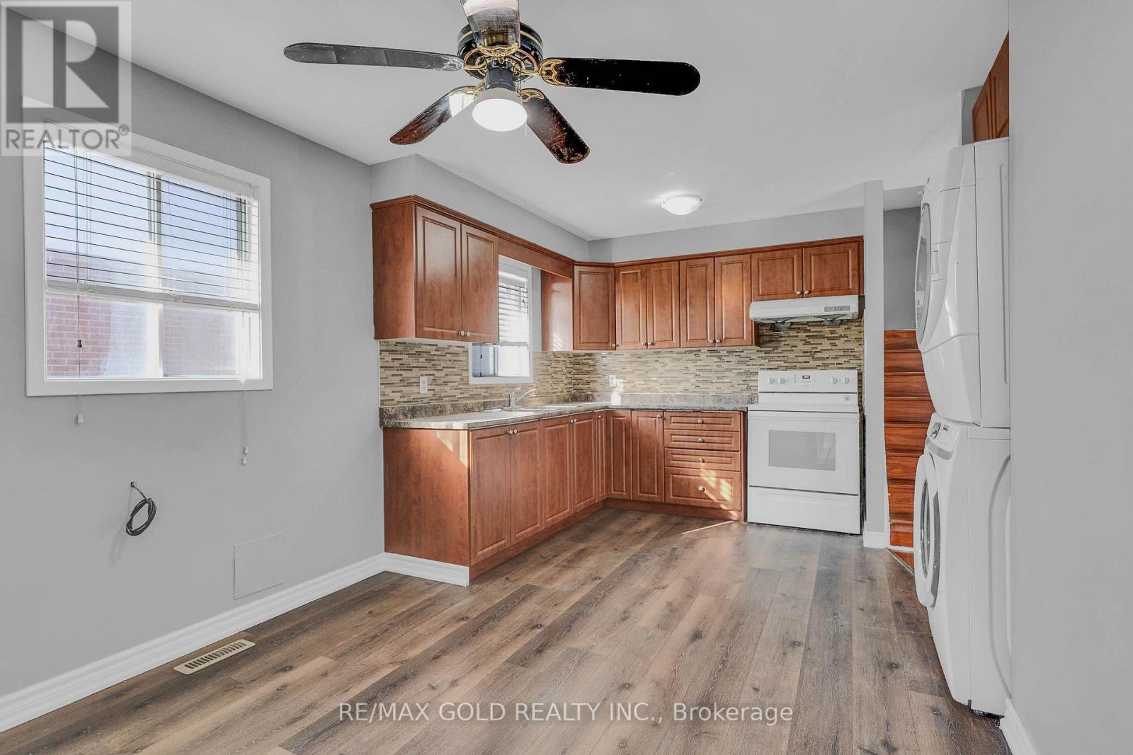 74 Radford Drive, Brampton, Ontario L6V 2Y9 - Photo 14 - W12918436