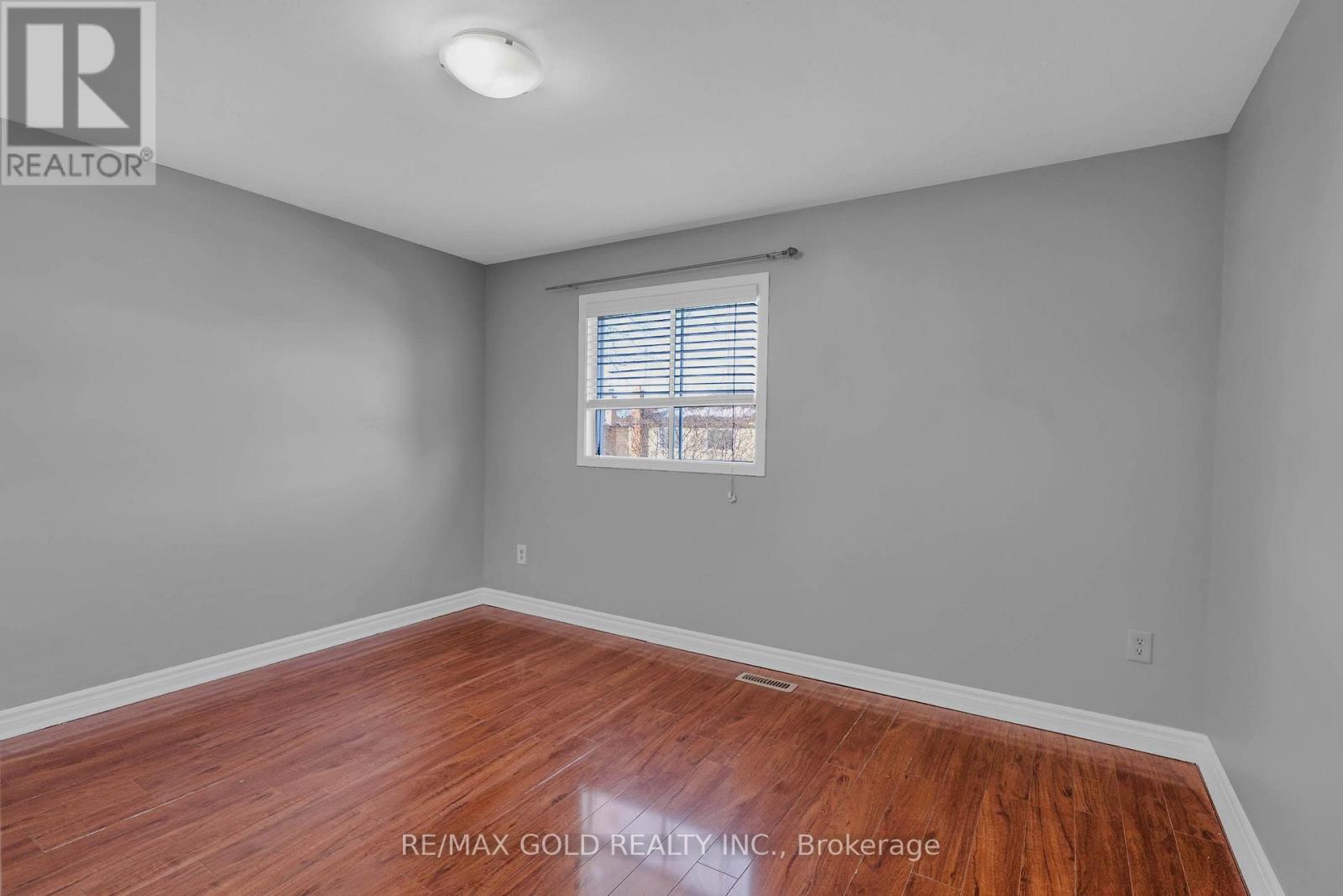 74 Radford Drive, Brampton, Ontario L6V 2Y9 - Photo 19 - W12918436