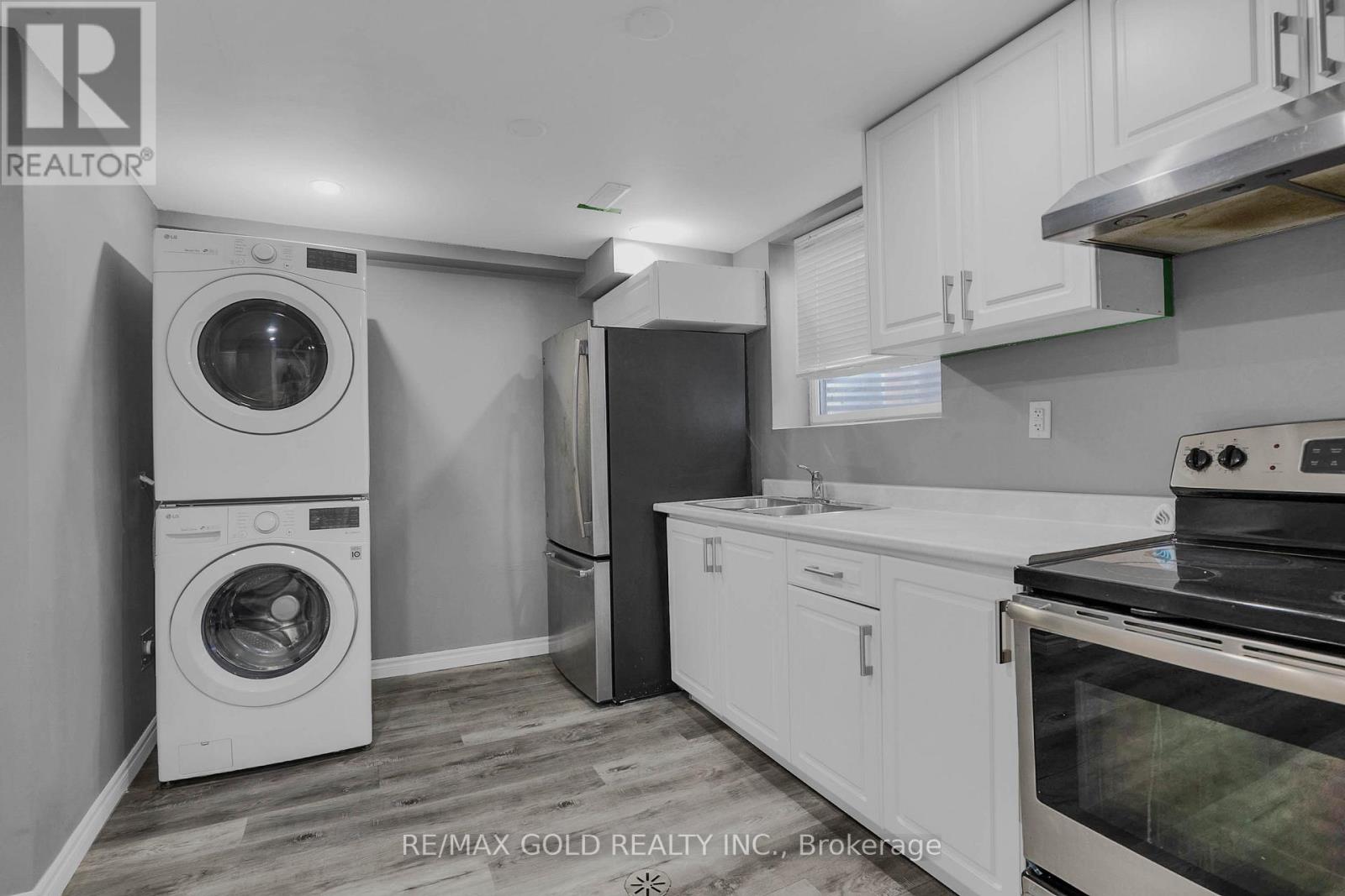 74 Radford Drive, Brampton, Ontario L6V 2Y9 - Photo 39 - W12918436