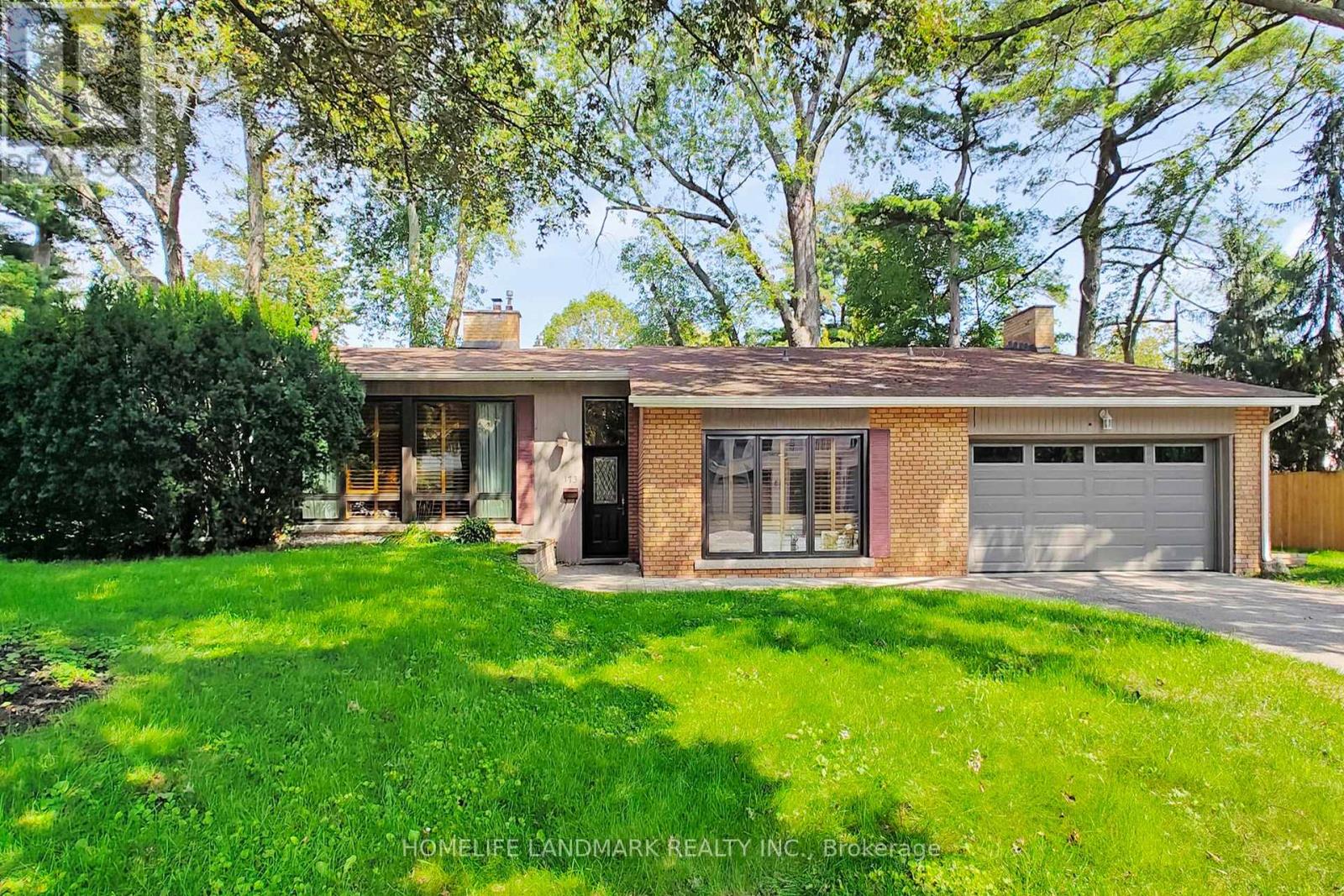 173 DUNWOODY DRIVE, Oakville, Ontario