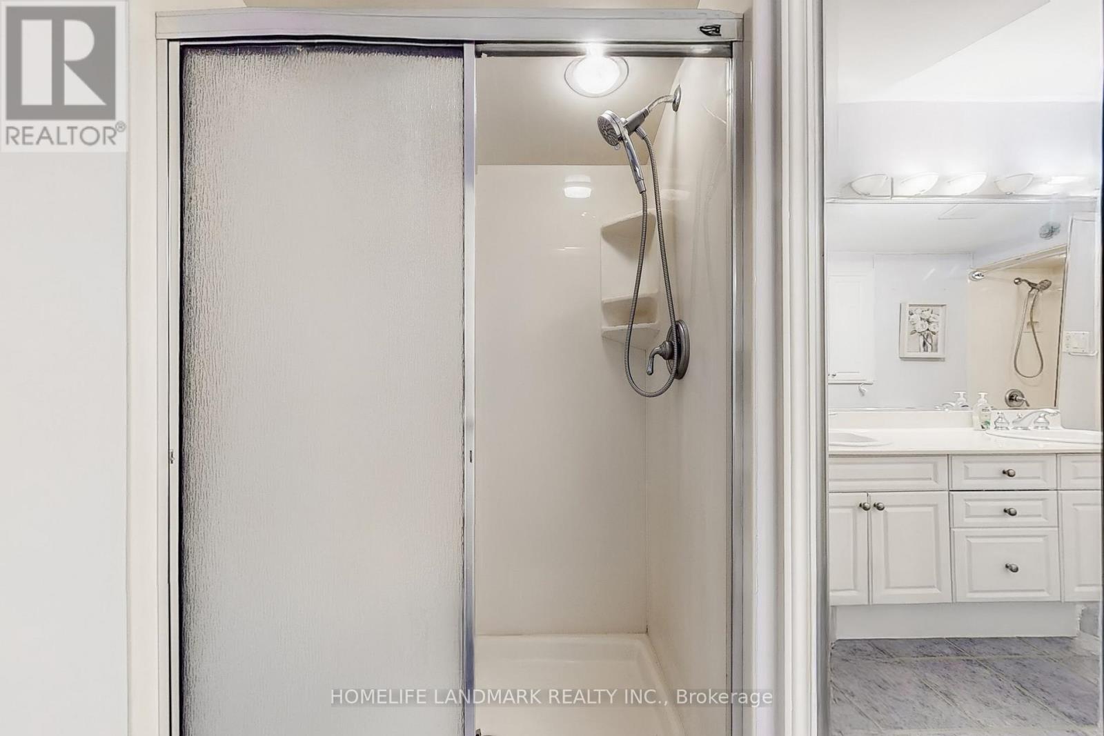 173 Dunwoody Drive, Oakville (Mo Morrison), Ontario  L6J 4G5 - Photo 15 - W12918438