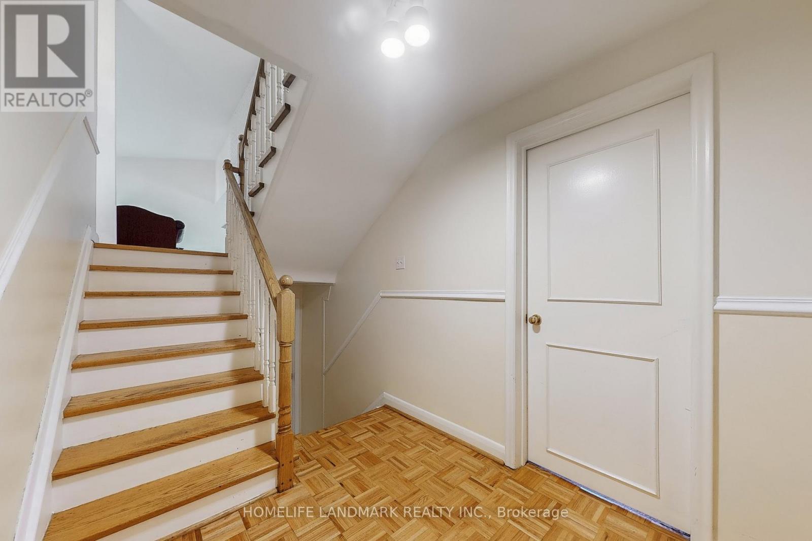 173 Dunwoody Drive, Oakville (Mo Morrison), Ontario  L6J 4G5 - Photo 18 - W12918438