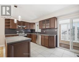 UPPER - 6 MARSHALL BOULEVARD, Toronto, Ontario