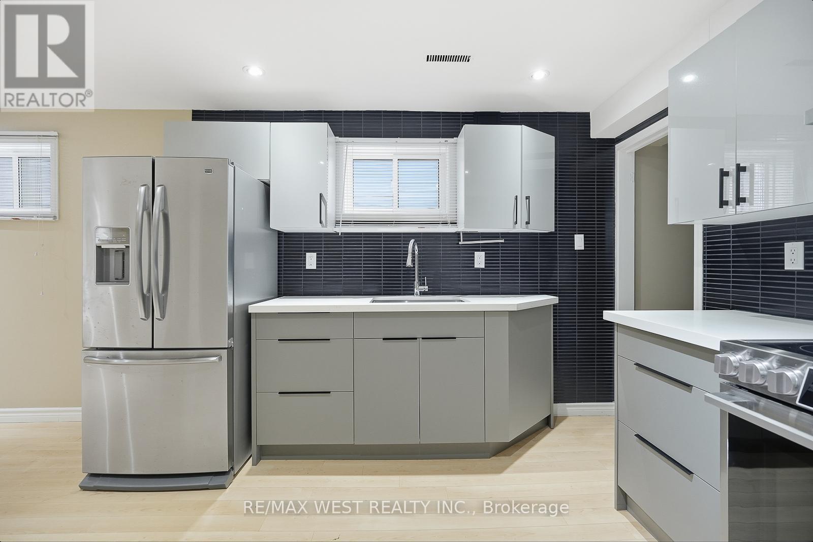 Basement - 6 Marshall Boulevard, Toronto, Ontario  M6N 2R7 - Photo 11 - W12918480