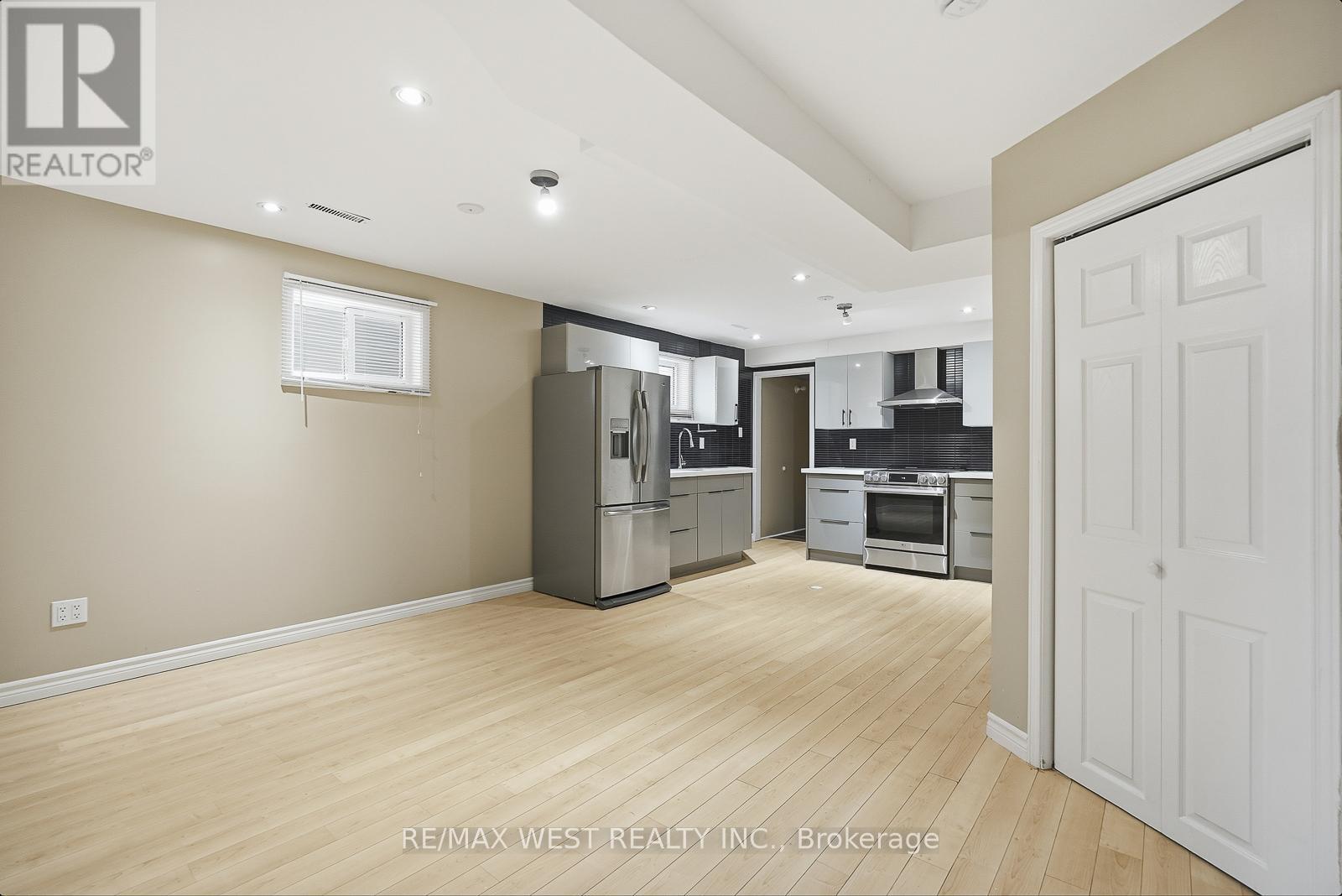 Basement - 6 Marshall Boulevard, Toronto, Ontario  M6N 2R7 - Photo 9 - W12918480