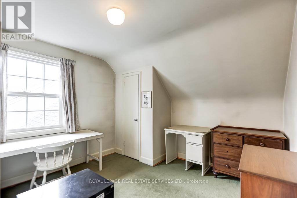 19 Hilldowntree Road, Toronto, Ontario  M9A 2Z4 - Photo 23 - W12918502